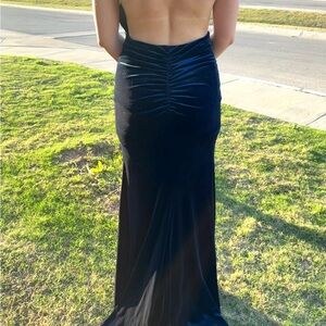 Elegant Blue Velvet Backless Evening Dress